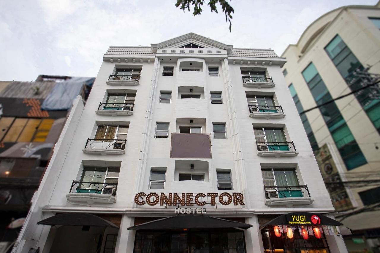 Oyo 821 Connector Hostel 마카티 외부 사진